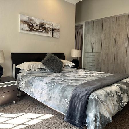 Morningside Place 2 Johannesburg Exteriör bild